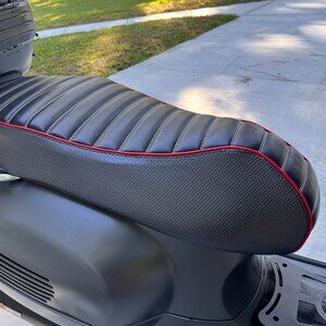 Cheeky Seats Vespa GTS 300 seat cover